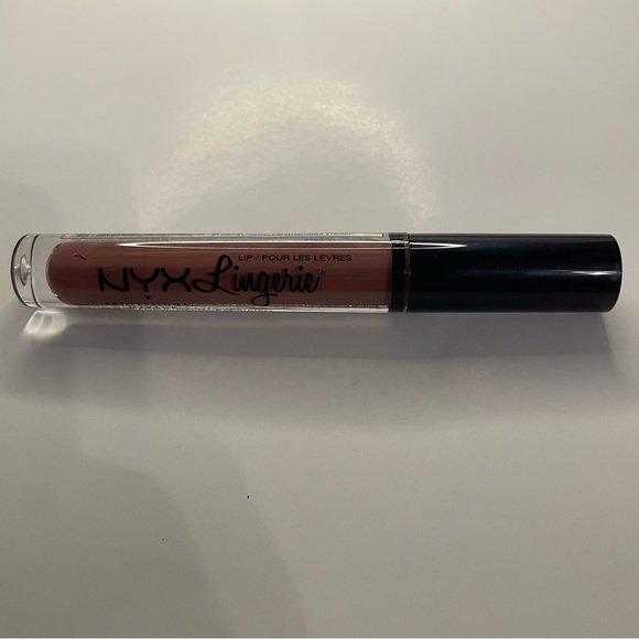 Nyx Lingerie Liquid Lipstick - Picture 1 of 3